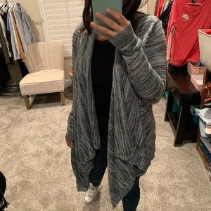 MODA Int. Sweater/Wrap